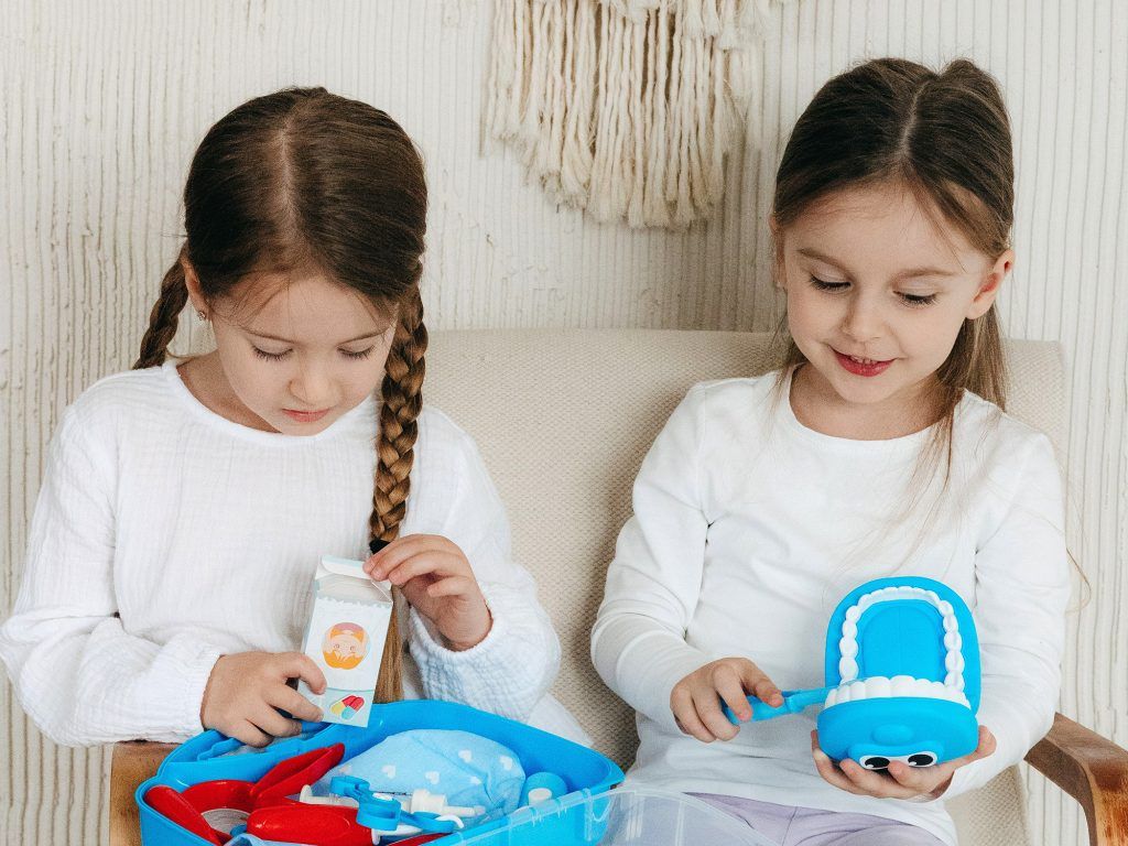 kids playing dentist